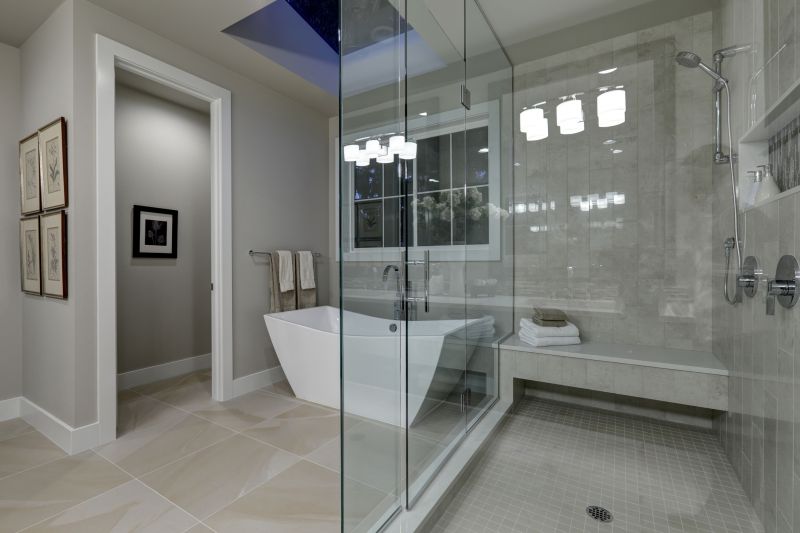 Glass Enclosed Bathtubs